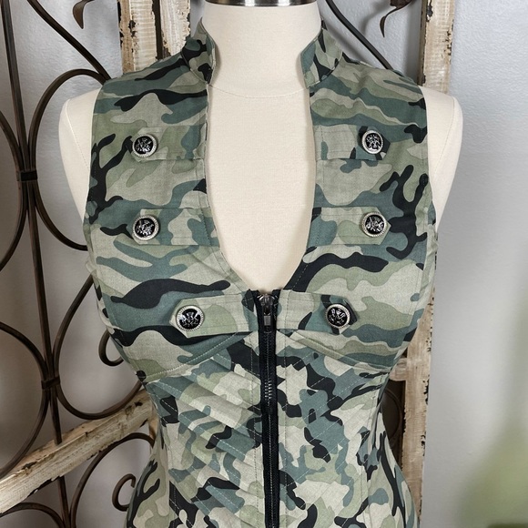 Lydia Tops - NWT Open Crisscross Back Zip-Front Vest Top with Button Accents